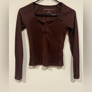 brown clip top long sleeve.